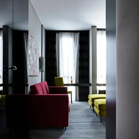 Hotel Twentyone