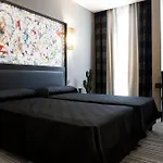 Hotel Twentyone 4*