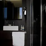Twentyone Hotel
