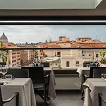Hotel Twentyone 4*