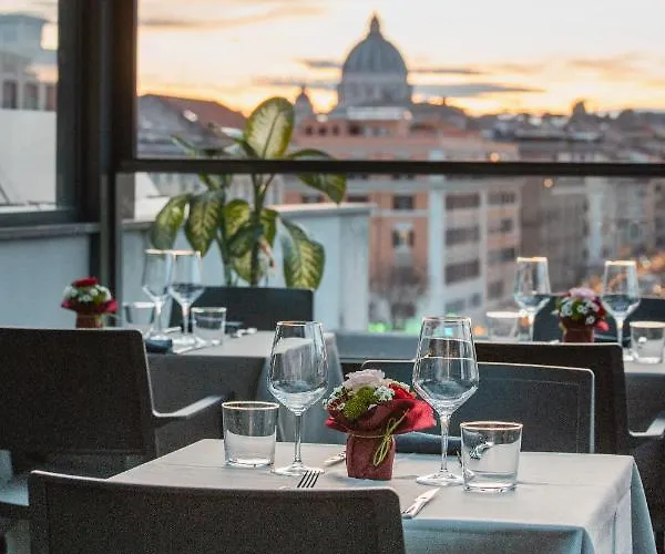 Twentyone Hotell 4*