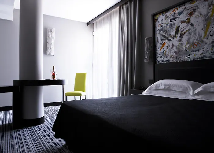 Twentyone Hotell 4*