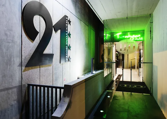 Hotell Twentyone 4*